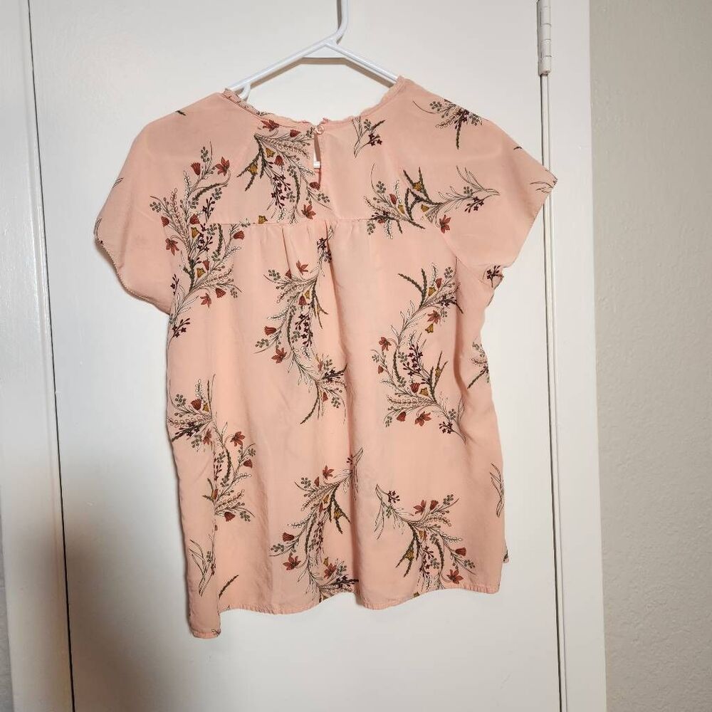 St. John's Bay floral blouse - Picture 2 of 5